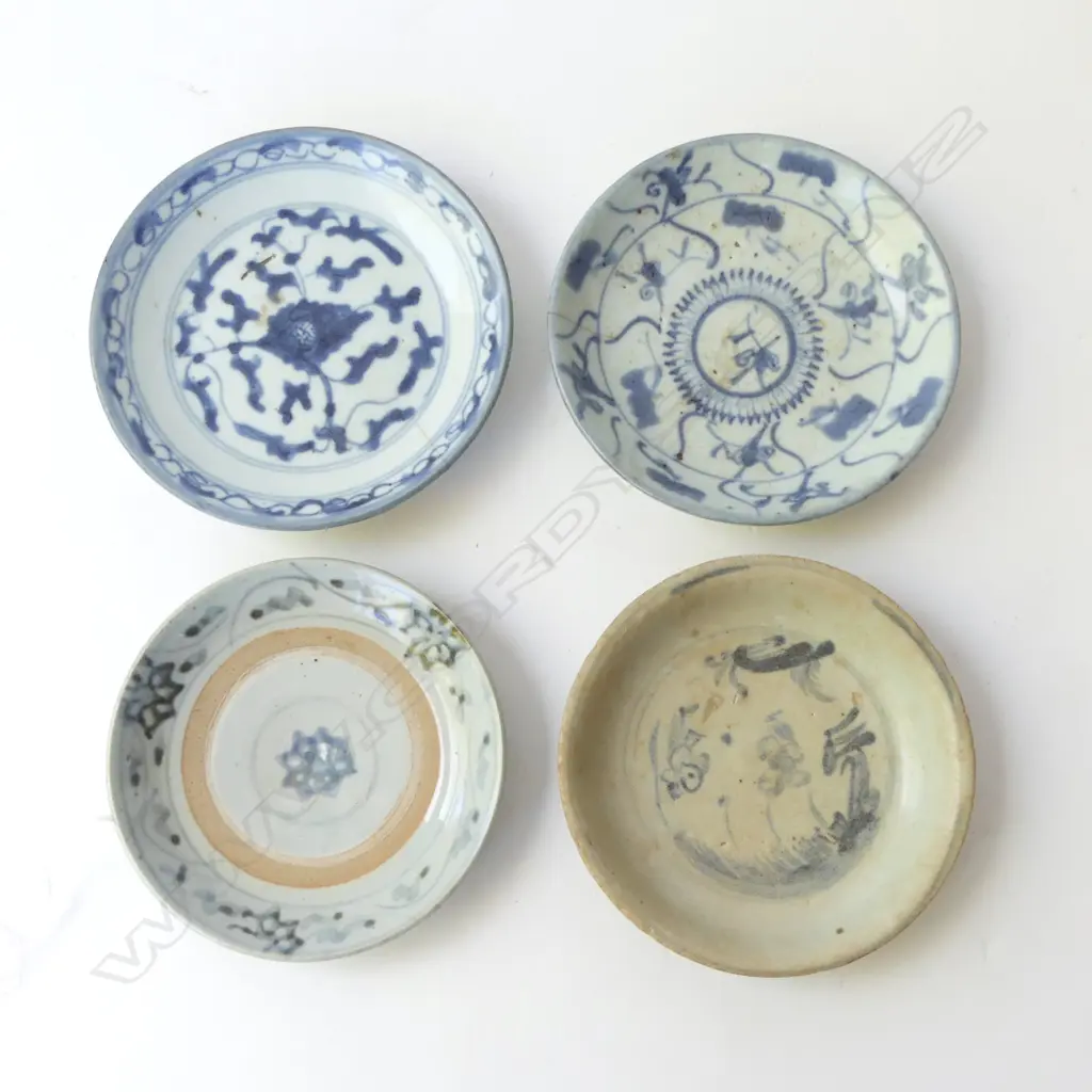 4 ORIENTAL 'KITCHEN MING' DISHES 140mm dia - hairlines Image 1++