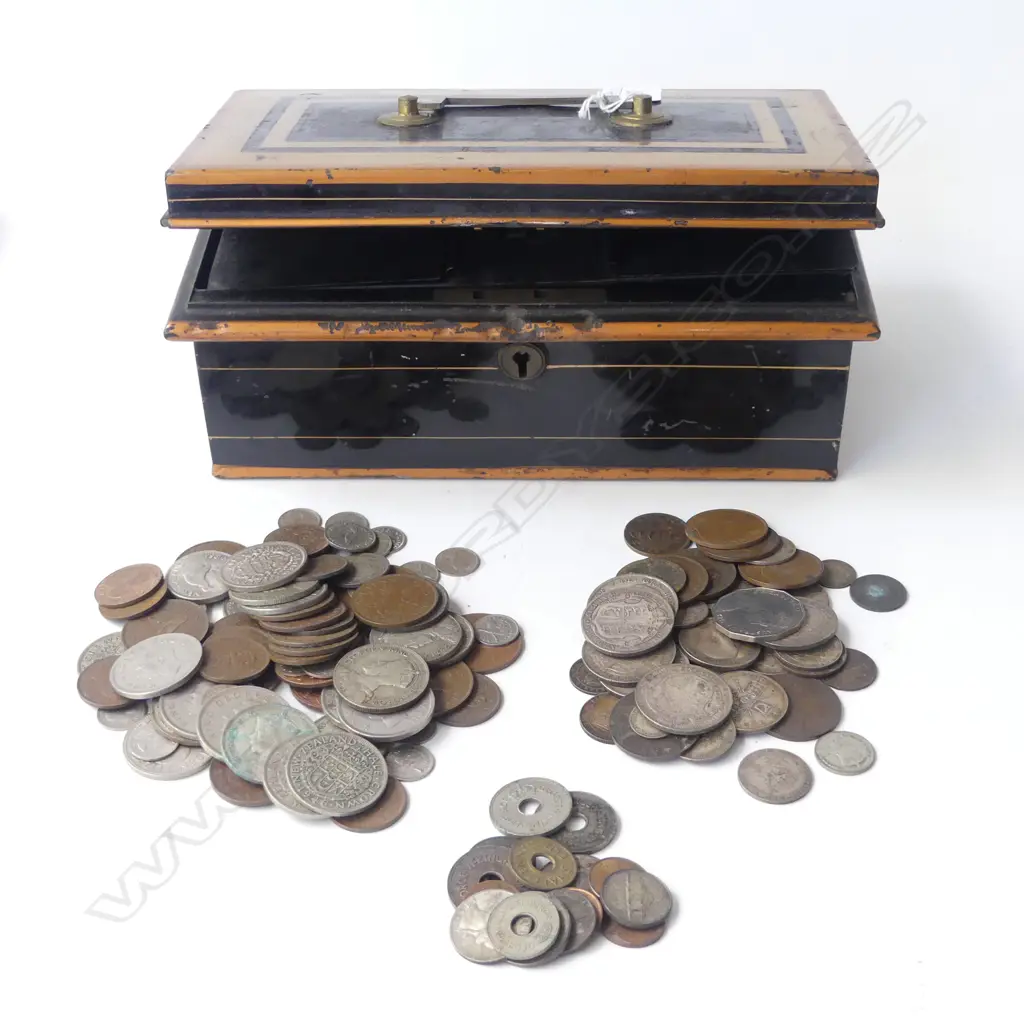 ANTIQUE CASH BOX W.260mm + ASST. NZ, UK, FIJIAN COINS Image 1++