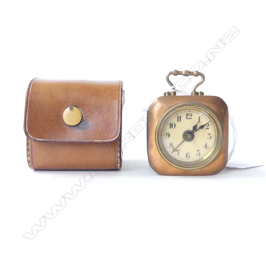 ANTIQUE FRENCH CLOCK IN LEATHER CASE H.50mm Image 1++