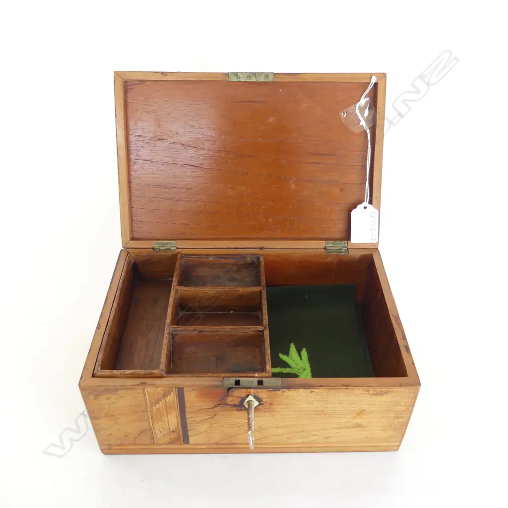 ANTIQUE INLAID JEWELLERY BOX 230 x 140 x 100 Image 1++