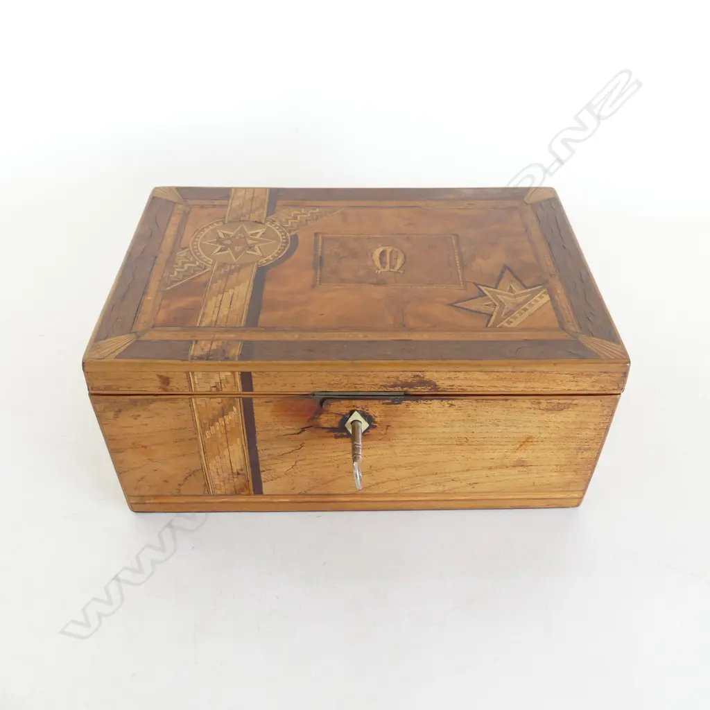 ANTIQUE INLAID JEWELLERY BOX 230 x 140 x 100 Image 1++
