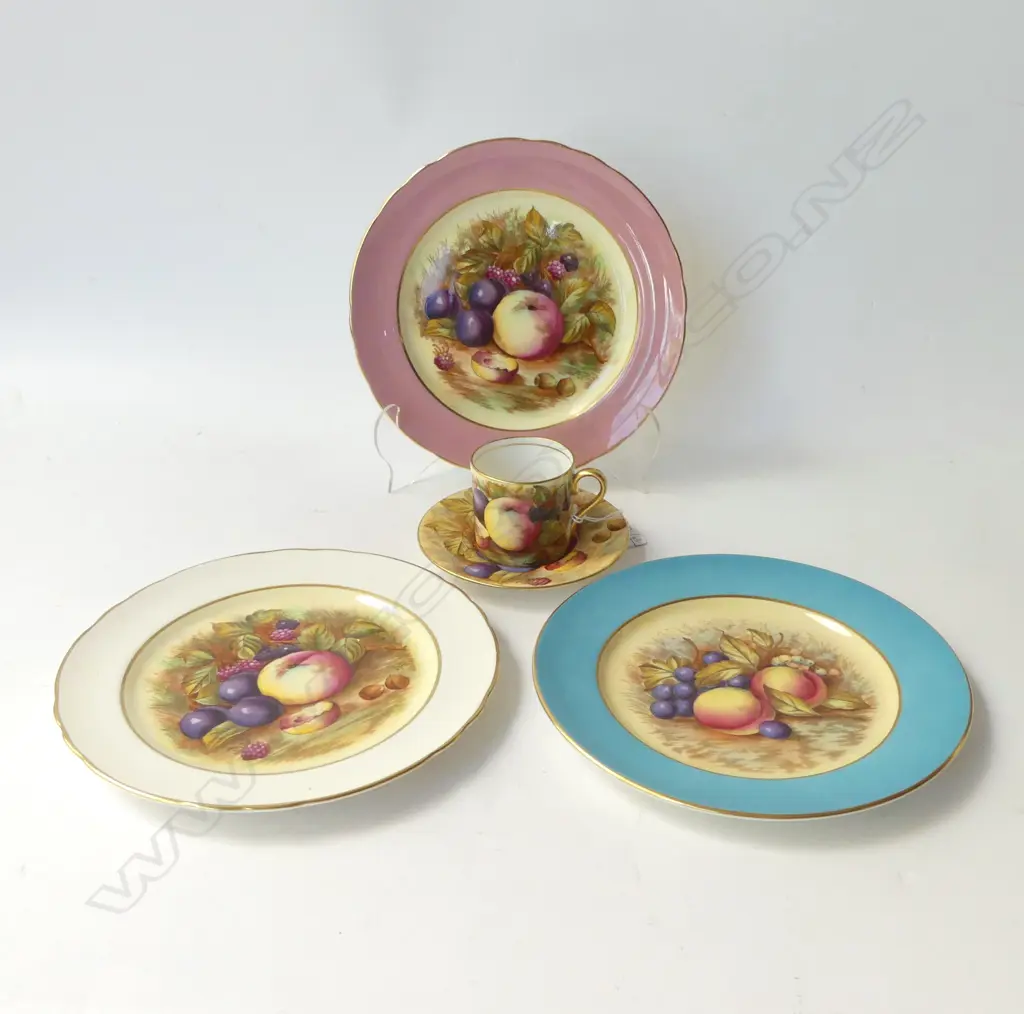 3 AYNSLEY ORCHARD GOLD SIDE PLATES 210mm dia + C/S Image 1++