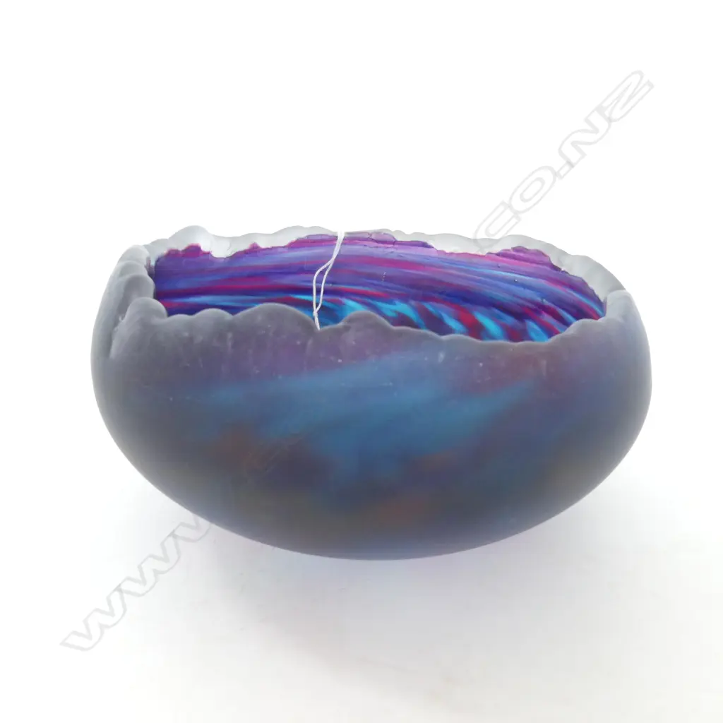 KALEIDOSCOPIC BOWL, VOLCANIC CAST GLASS, DE FLUTE STUDIO 2006. DIA.170mm Image 1++