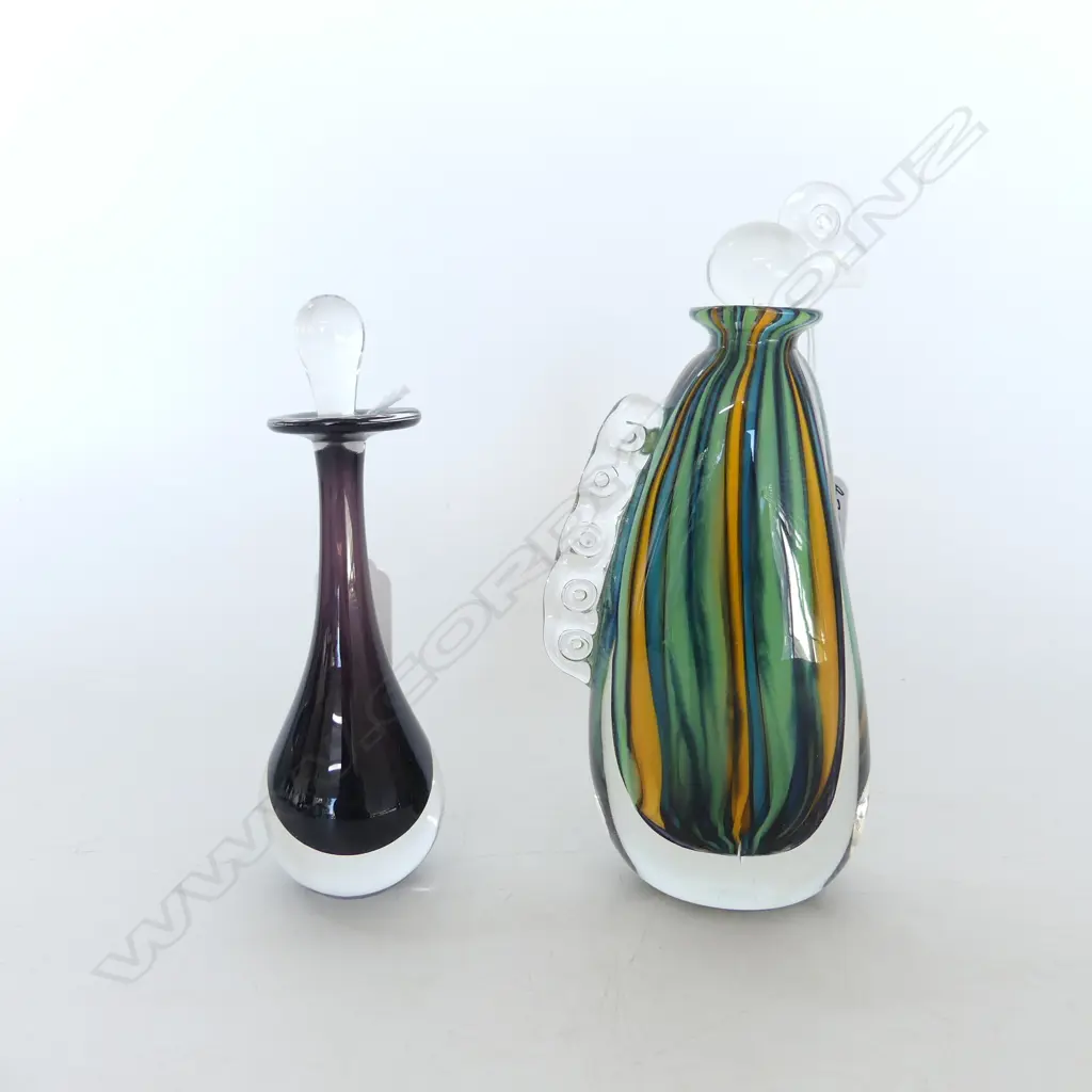 2 PC JOHN PENMAN ART GLASS, LIQUORICE w BOBBLE STOPPER 2000, H.190mm & DEEP PURPLE PURFUME BOTTLE, signed, H.160mm Image 1++