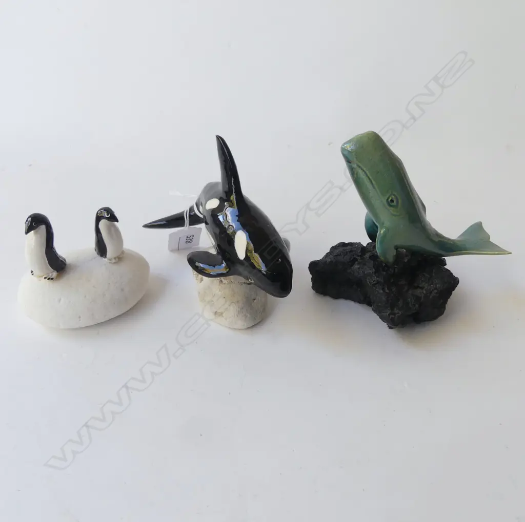 3 MARINE CERAMIC SCULPURES, WHALE, ORCA & PENGUIN, MOUNTED ON VOLCANIC ROCK BASE, HANDCRAFTED HAWAII, 120mm (tallest) Image 1++