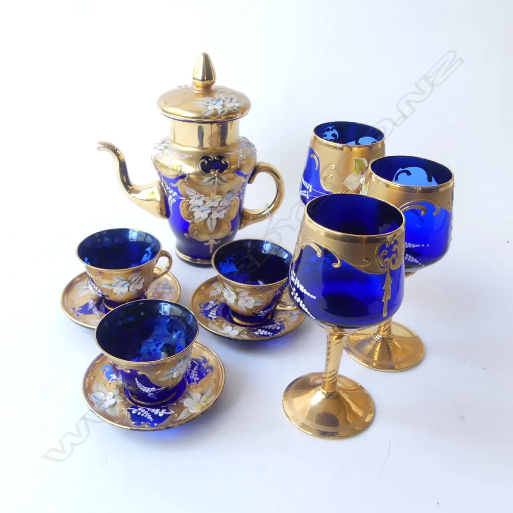10 PCES VENETIAN GLASS; 3 WINE GLASSES, 3 C/S TEAPOT Image 1++