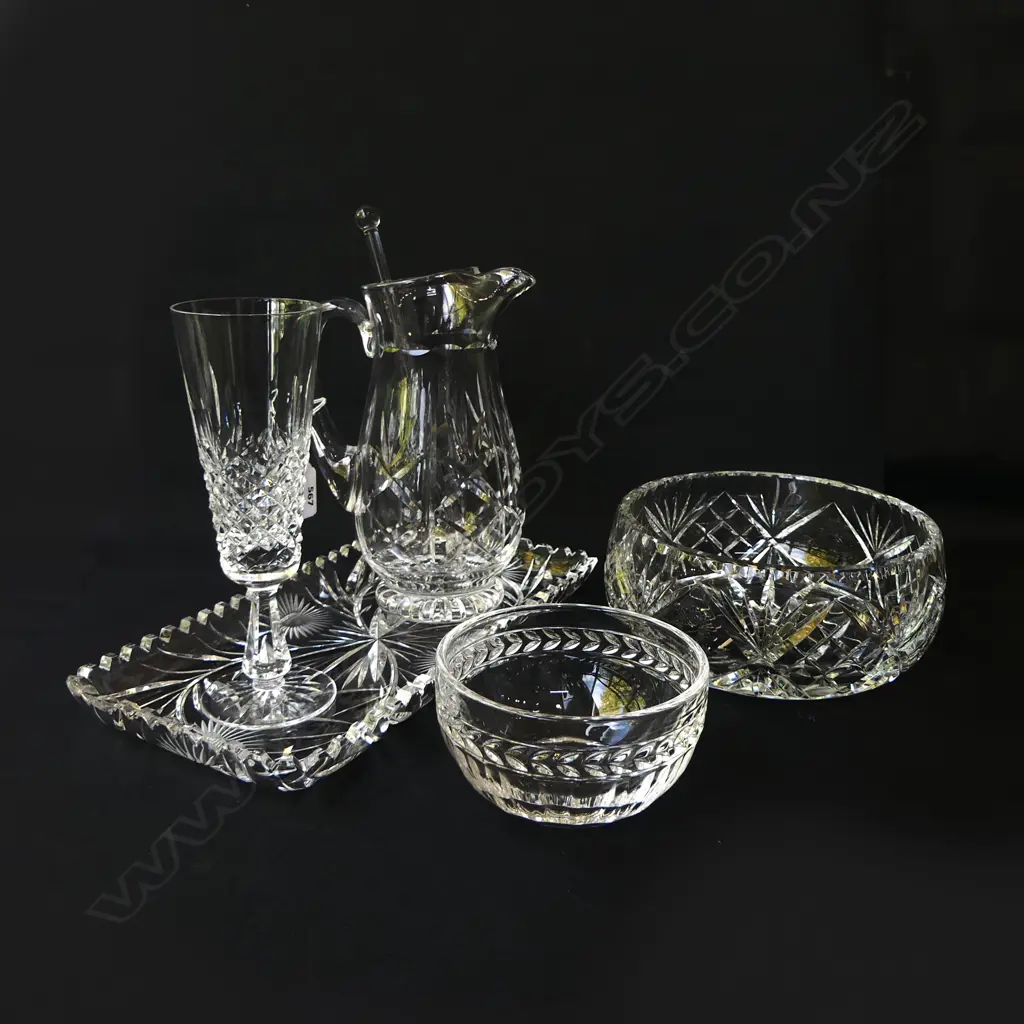 5 PCES CRYSTAL; 2 BOWLS 190, 120mm dia, TRAY, STUART JUG, WATERFORD FLUTE H.200mm Image 1++