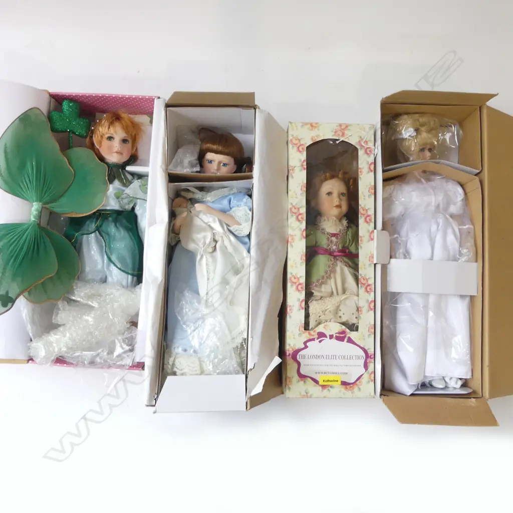 4 MINT & BOXED CHINA DOLLS  L420MM Image 1++