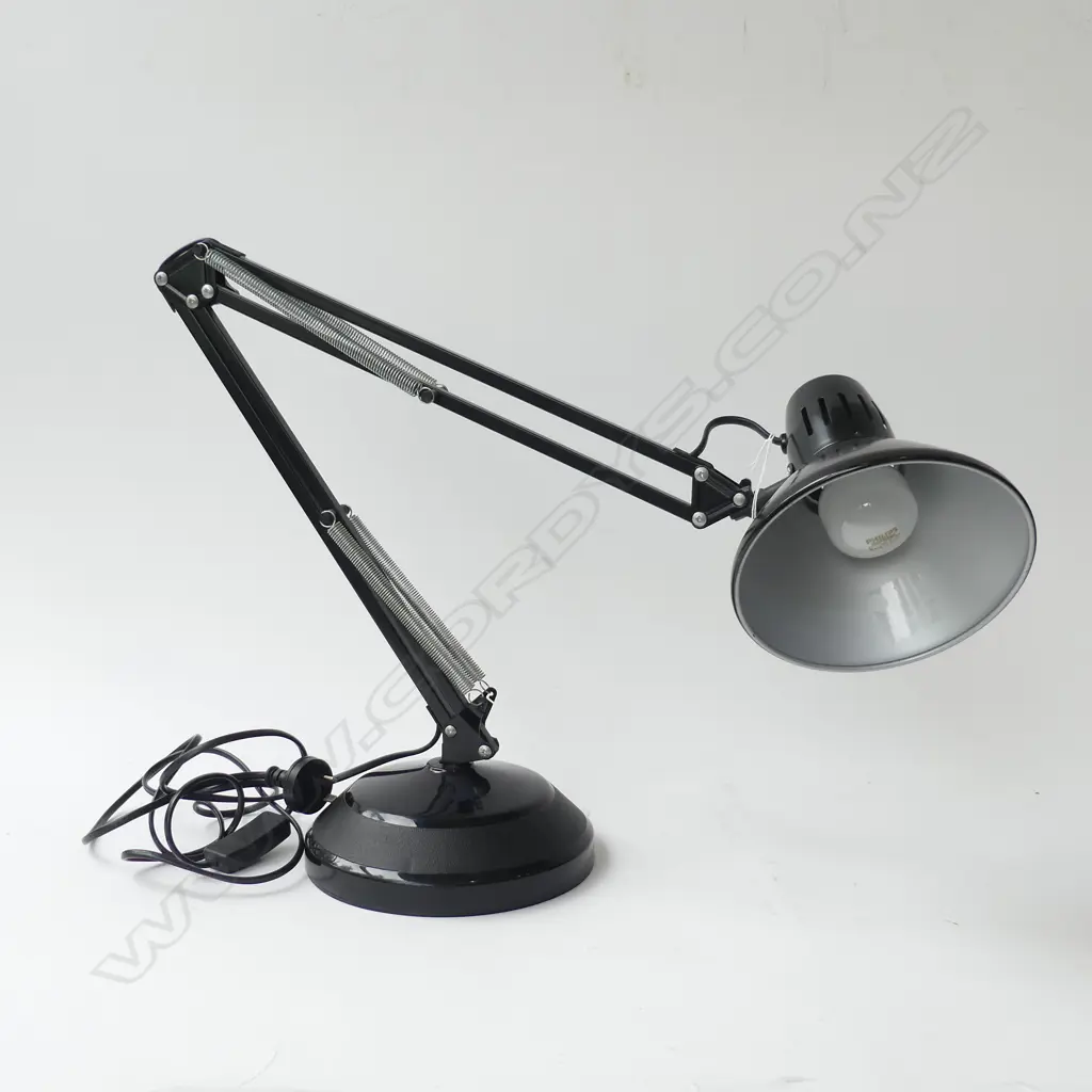 BLACK ANGLEPOISE STYLE TASK LAMP Image 1++