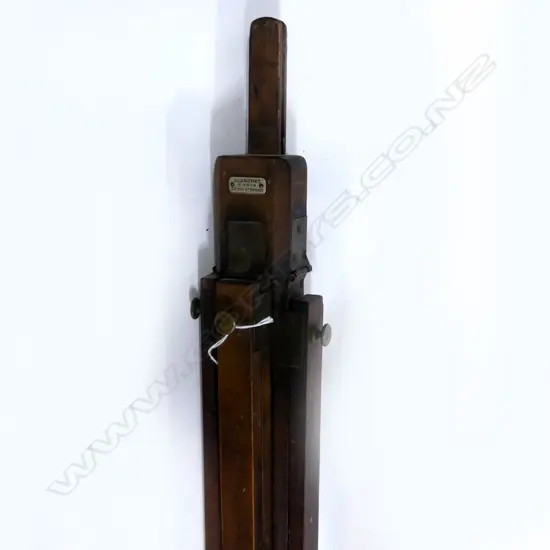 VINTAGE WOODEN EASEL BY BLANCHET PARIS H.920mm