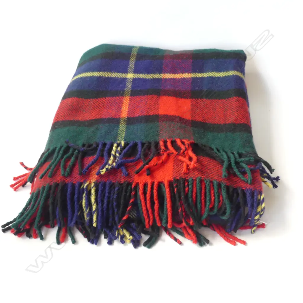 WARWICK PURE WOOL BRITISH MADE TARTAN TRAVEL RUG 1600 X 1600MM Image 1++