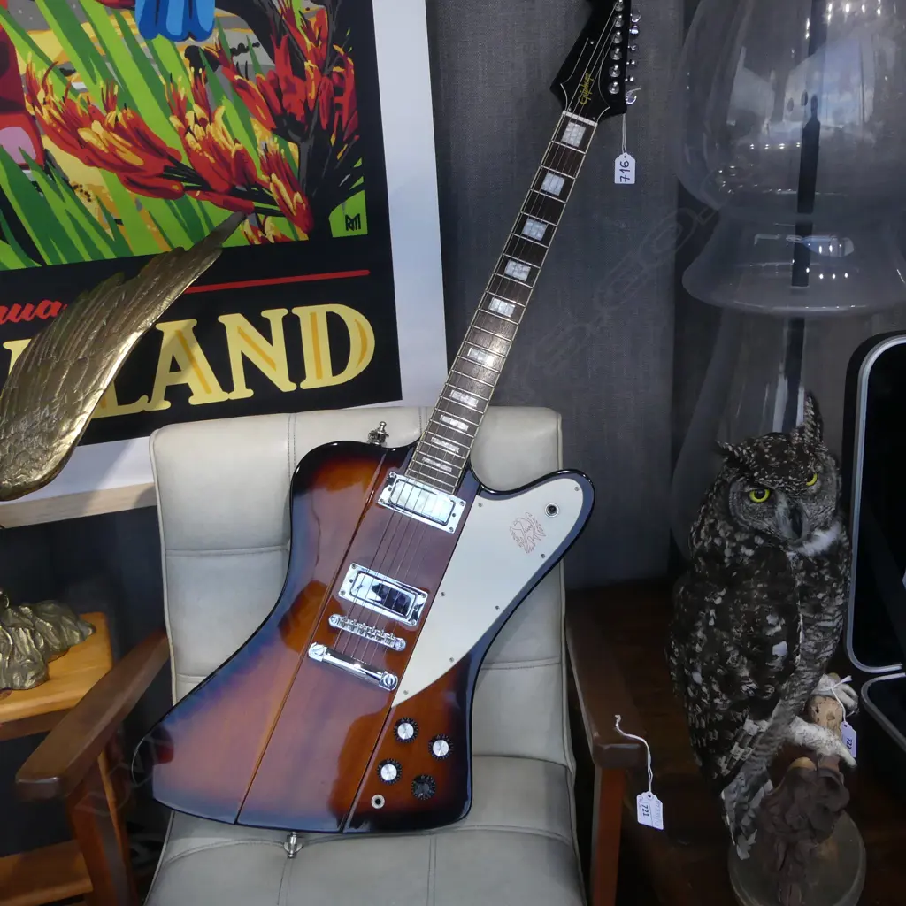 EPIPHONE FIREBIRD SUNBURST ELECTRIC GUITAR WITH HARD CASE Image 1++