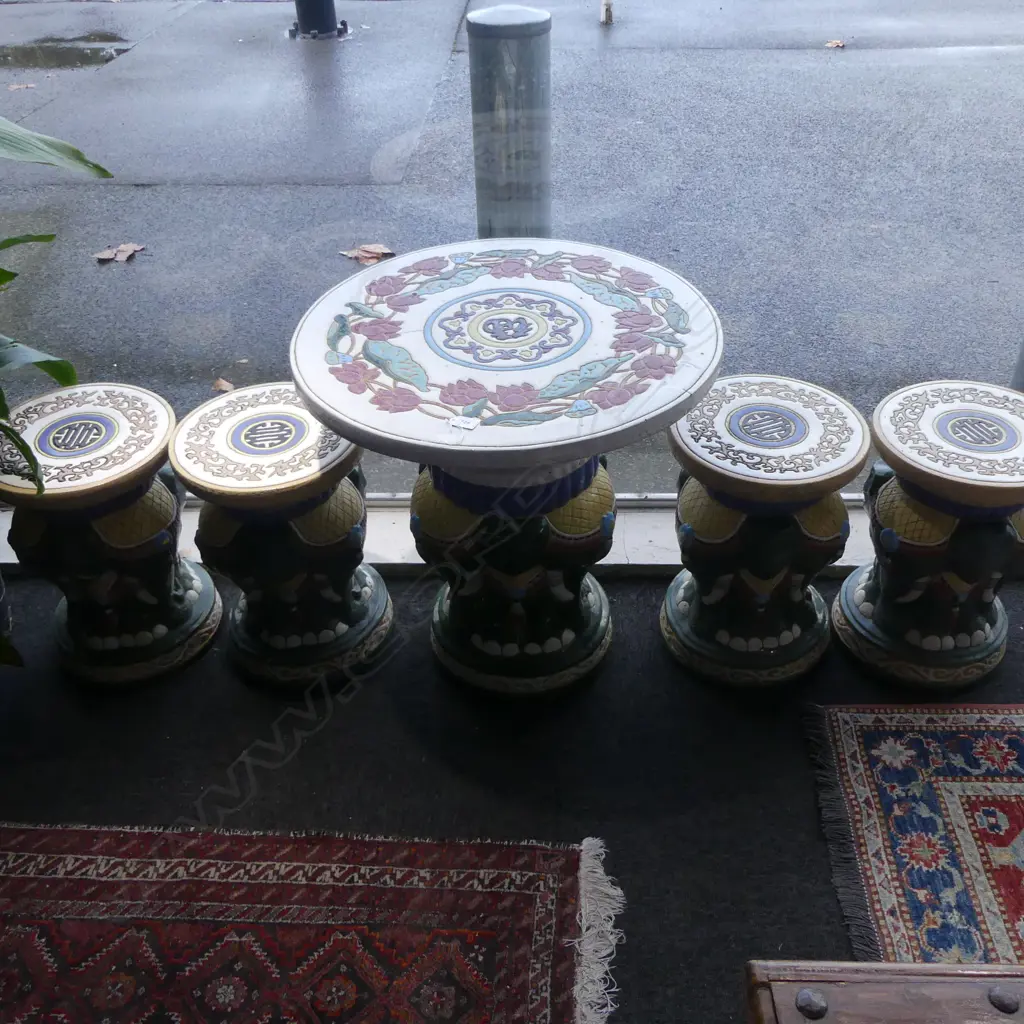 CERAMIC ELEPHANT TABLE & 4 STOOLS H.435mm Image 1++