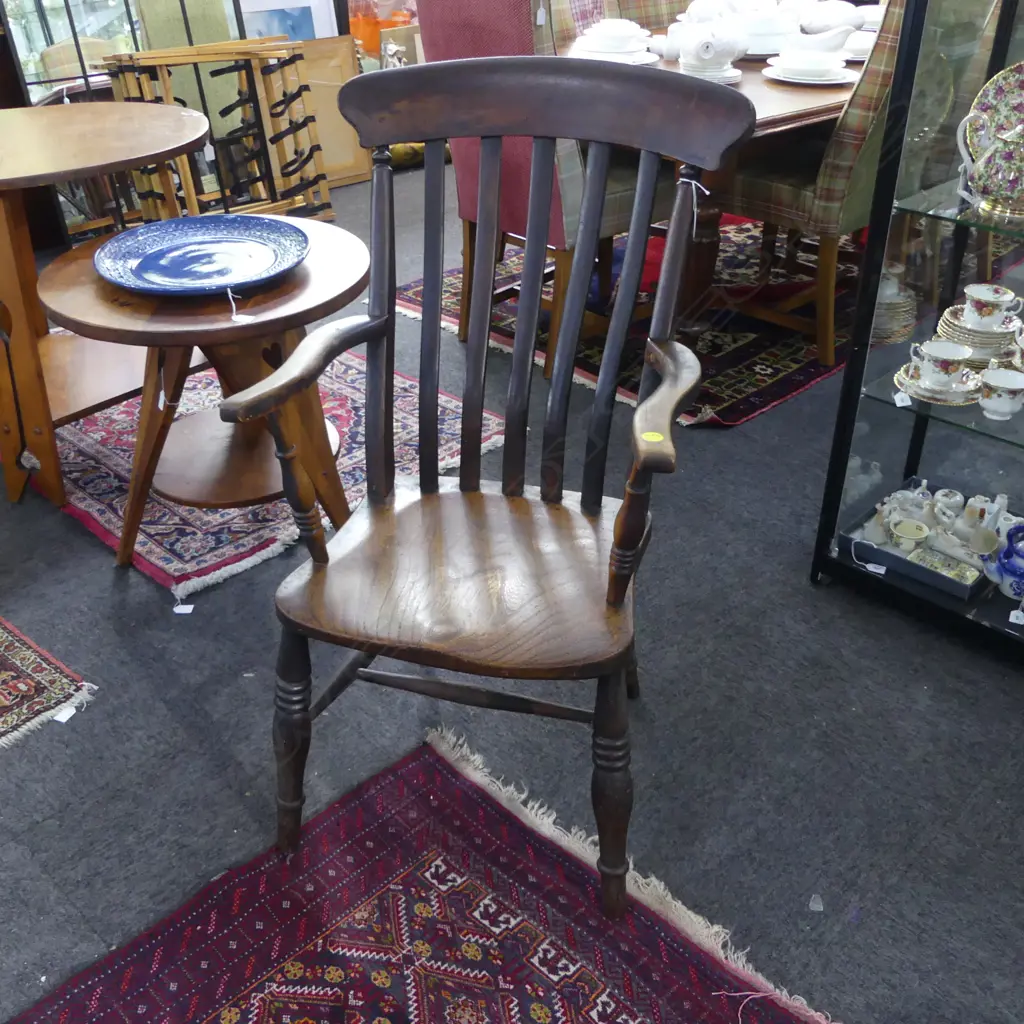 ANTIQUE WINDSOR ARMCHAIR Image 1++