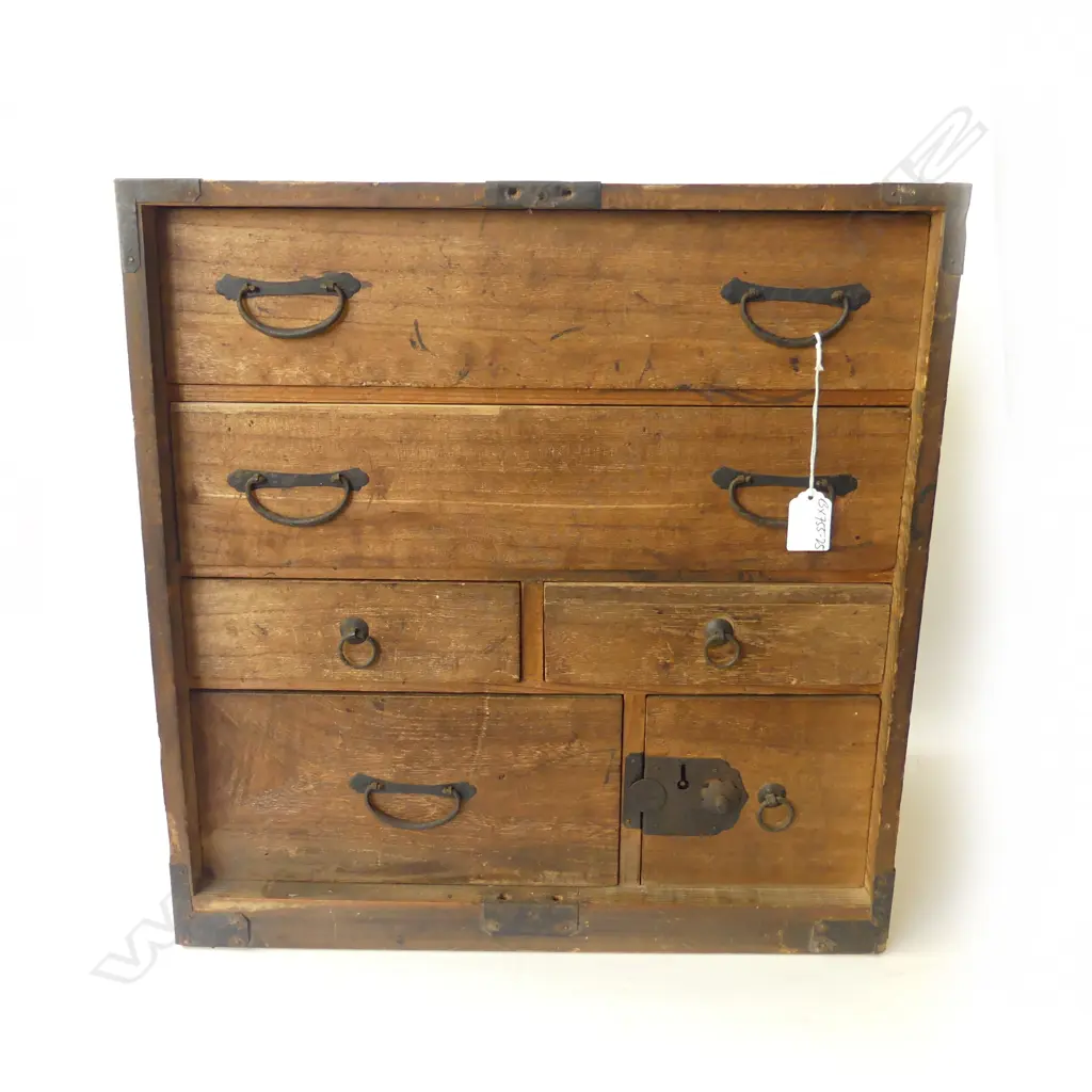 OLD JAPANESE CABINET 6 drawers. H.470mm. Image 1++