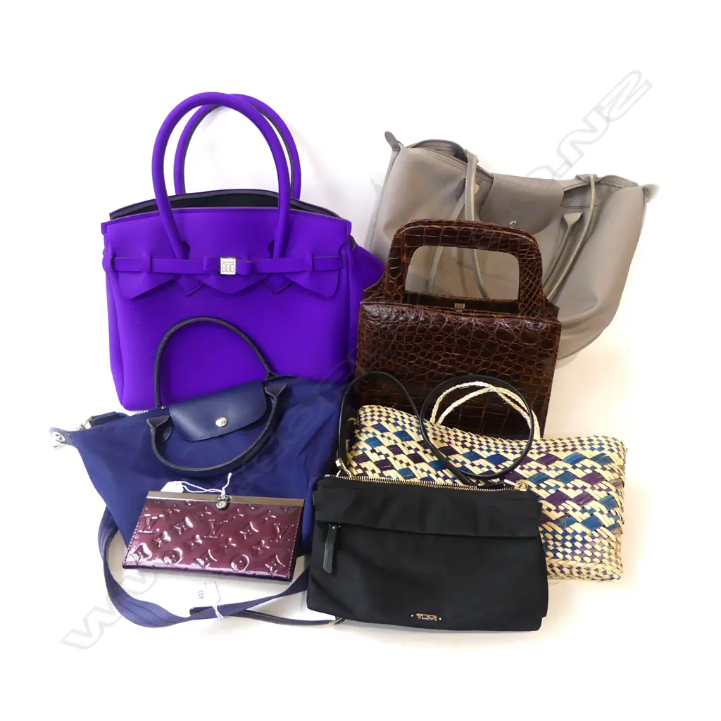 7 ASST. BAGS INCL. FAKE VUITTON WALLET W.190mm, CROC HANDBAG ETC Image 1++