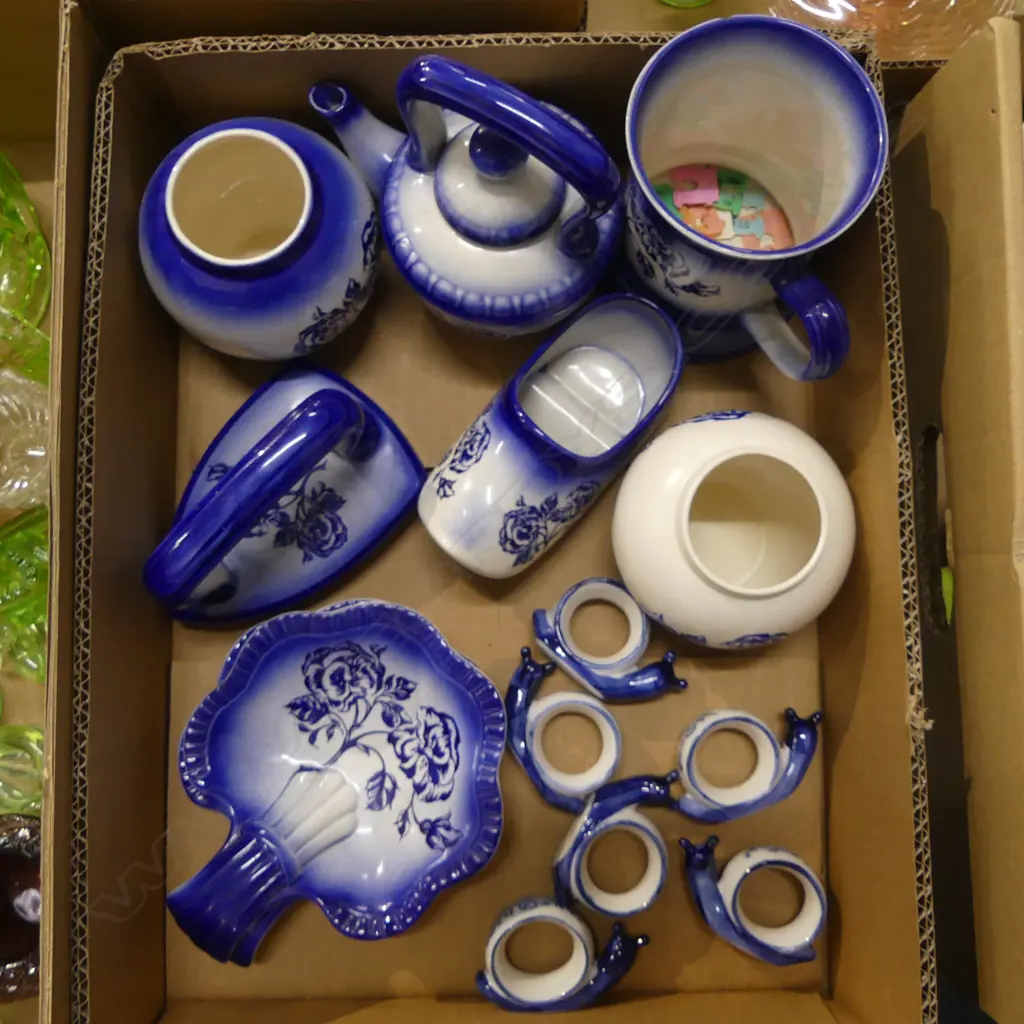 COLLECTION BLUE WILD ROSE PAT CARLTONWARE CHINA TEAPOT IRON  DISHES NAPKIN RING HOLDERS ETC Image 1++