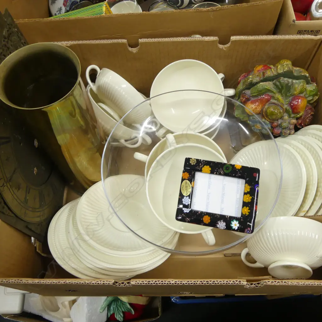 WEDGWOOD 'EDME' COUPES, BRASS SHELL & CLOCK FACE ETC Image 1++