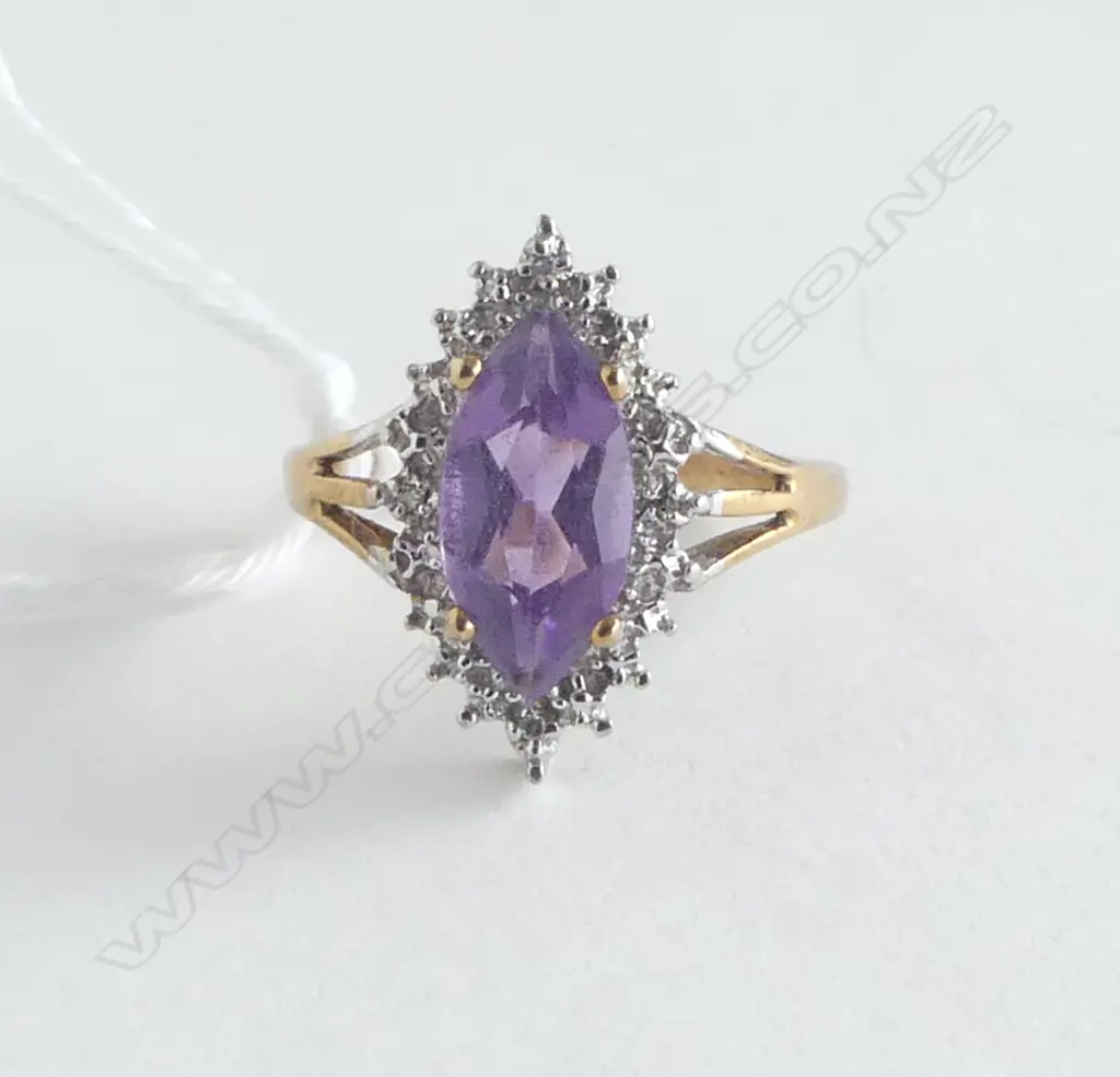 9ct gold AMETHYST & MULTI SMALL DIAMOND RING marquise shape 2.65gms Image 1++