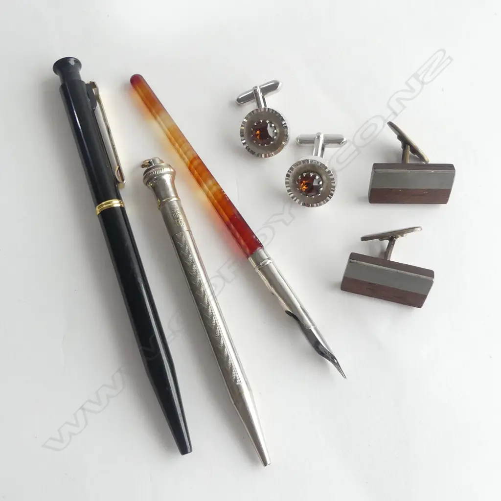 3 PENS (PENCIL, PIERRE CARDIN & AGATE INK DIP) + 2 PRS CUFFLINKS Image 1++
