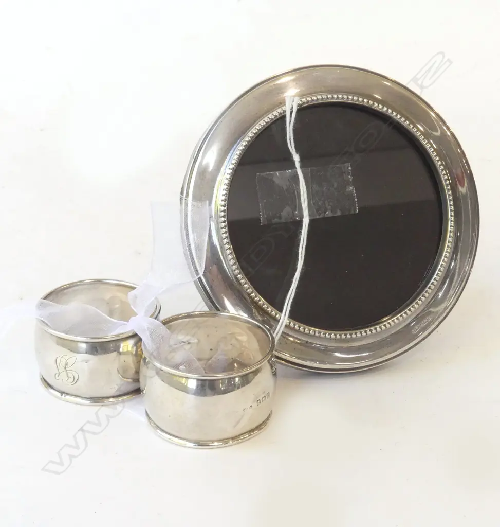 2 STG NAPKIN RINGS + STG PHOTO FRAME, B'HAM 1985 115mm dia Image 1++