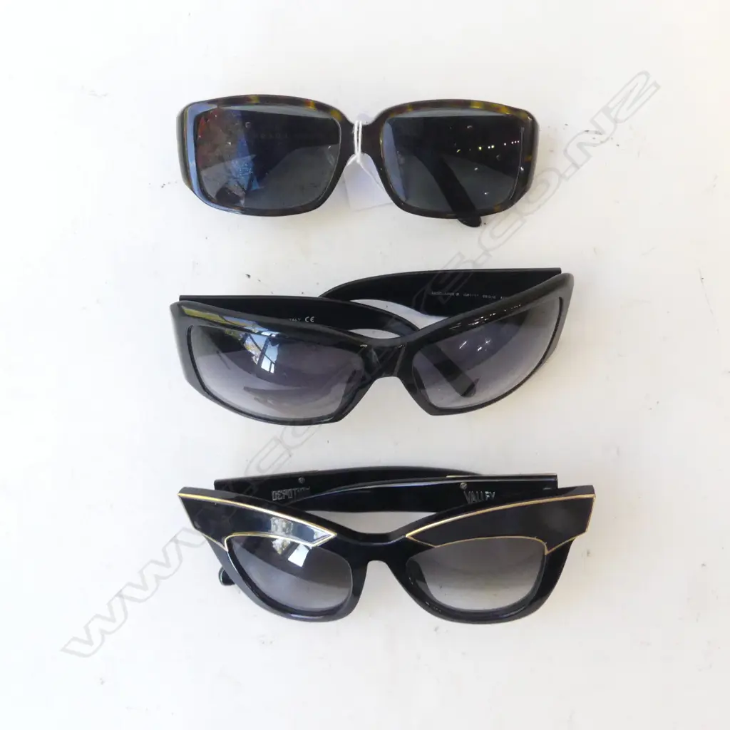 3 BLACK SUNGLASSES; PRADA (PRESCRIPTION), VERSACE, OTHER. COPIES? Image 1++