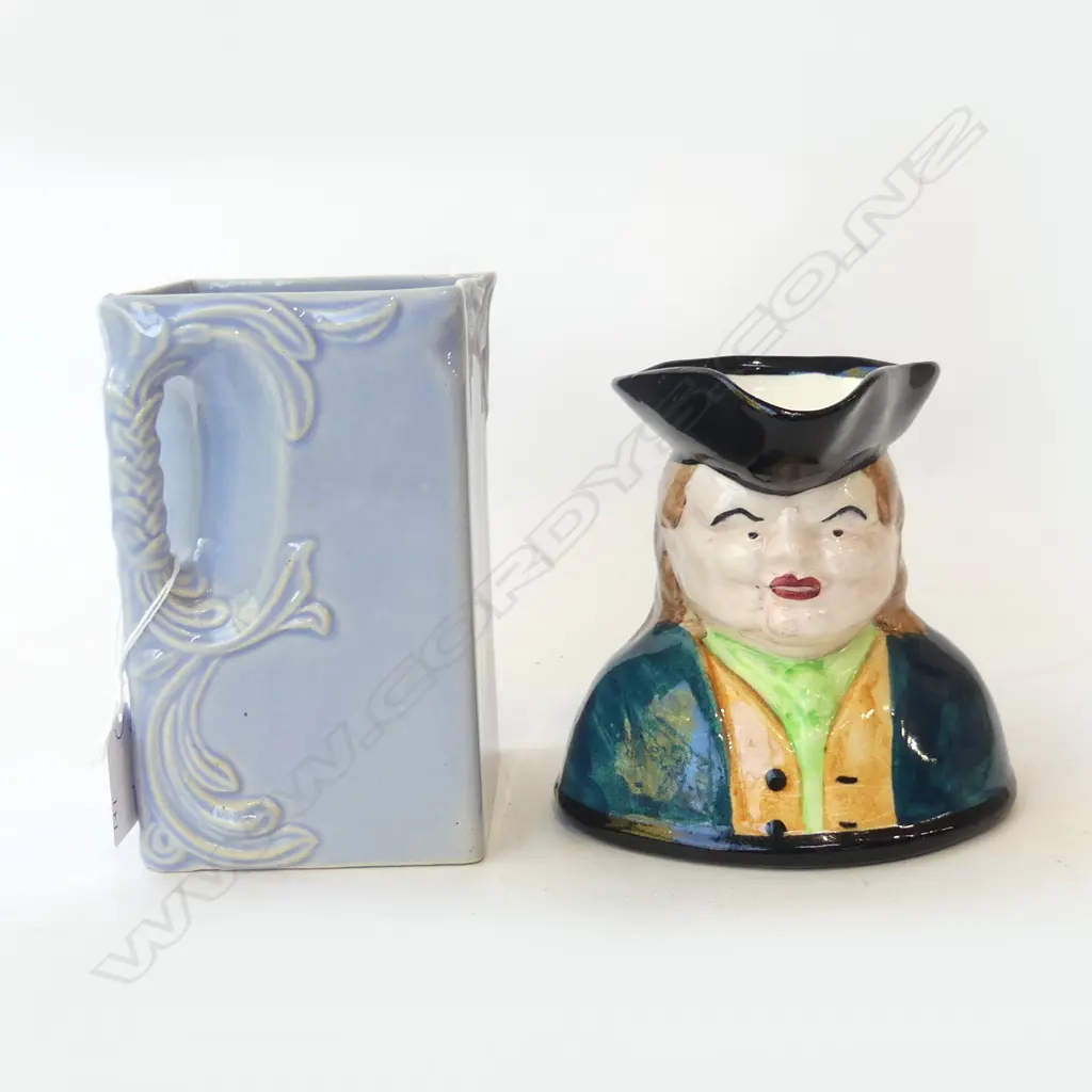 CROWN LYNN CHARACTER JUG, H.130mm & TEMUKA JUG, CHIP TO BASE, H.150mm Image 1++