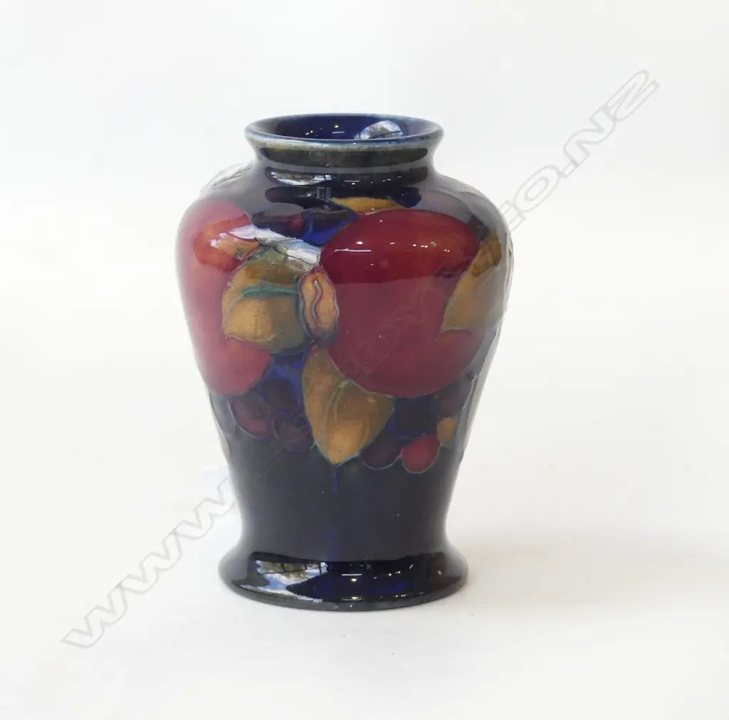 SMALL MOORCROFT  POMEGRANATE  VASE, H.90mm Image 1++