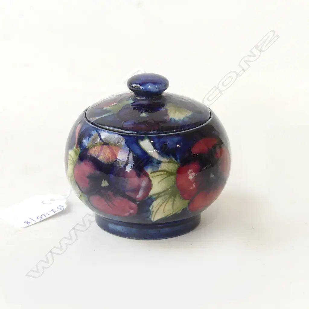 SMALL MOORCROFT CHINA LIDDED JAR PANSY PATTERN, DIA.80mm Image 1++
