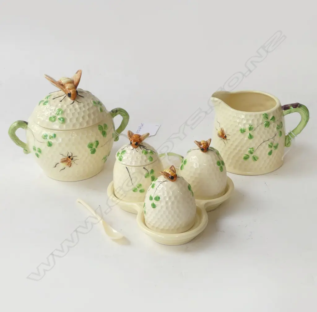 SYLVIA CHINA BEEHIVE PATTERN SUGAR CREAM & CONDIMENT SET Image 1++