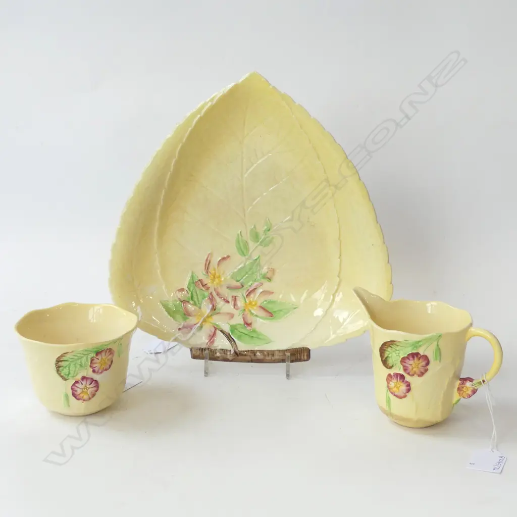 3 PC YELLOW LEAF PATTERN CARLTON WARE CHINA DISH, DIA.260mm, SUGAR AND CREAM H.70mm Image 1++