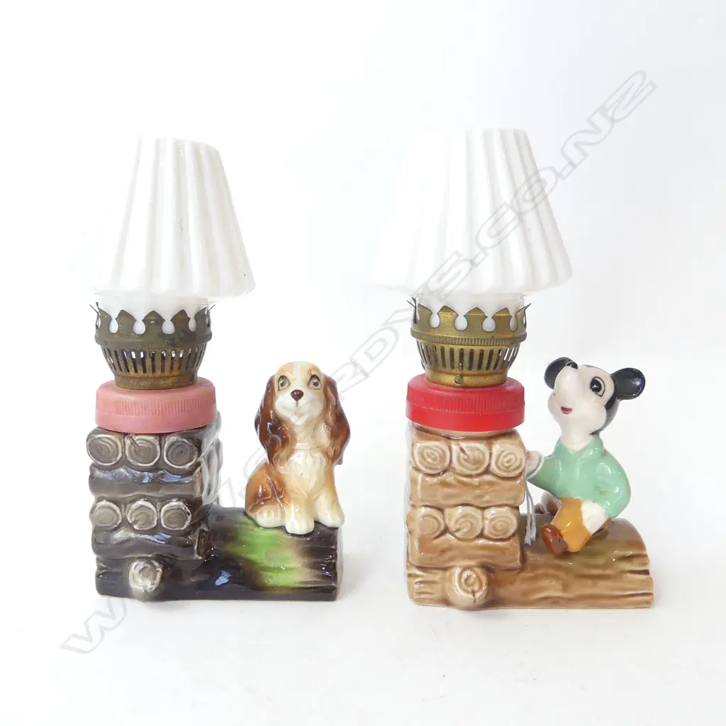 TWO VINTAGE DISNEY MICKEY MOUSE & LADY KEROSENE LAMPS STAMPED C. CROWN DISNEY LAMP, WITH GLASS SHADES, H. 135MM Image 1++