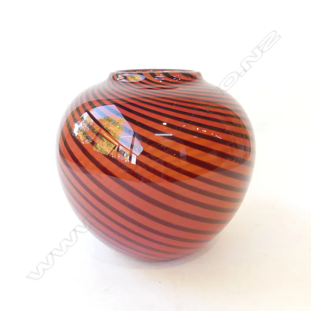 HAND BLOWNED PETER RAOS STUDIO VASE 1986, H.180mm Image 1++