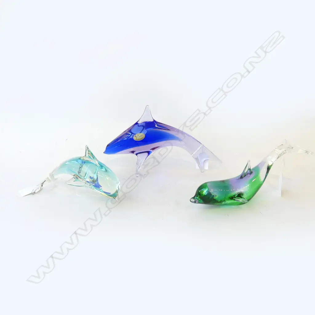 THREE HAND BLOWNED COLORED GLASS DOLPHINS, H.230mm LONGEST Image 1++