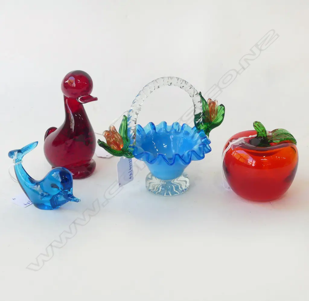 FOUR COLOURED GLASS PCS, BIRD 125mm, DOLPHIN 60mm, APPLE 70mm, BASKET 130mm Image 1++