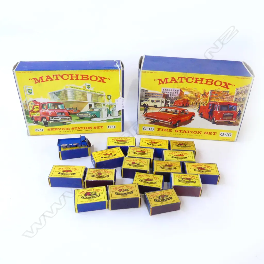 17 ASST. MATCHBOX LESNEY MODEL VEHICLES + SERVICE & FIRE STATIONS, ALL BOXED Image 1++