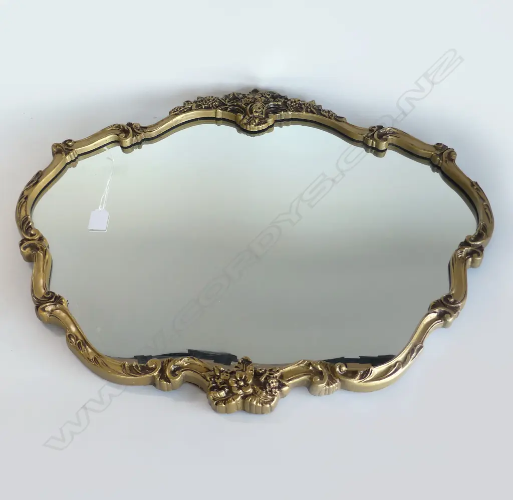MIRROR; GILT RESIN FRAME 540x650mm Image 1++