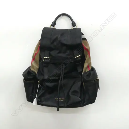 'BURBERRY' ? BACKPACK