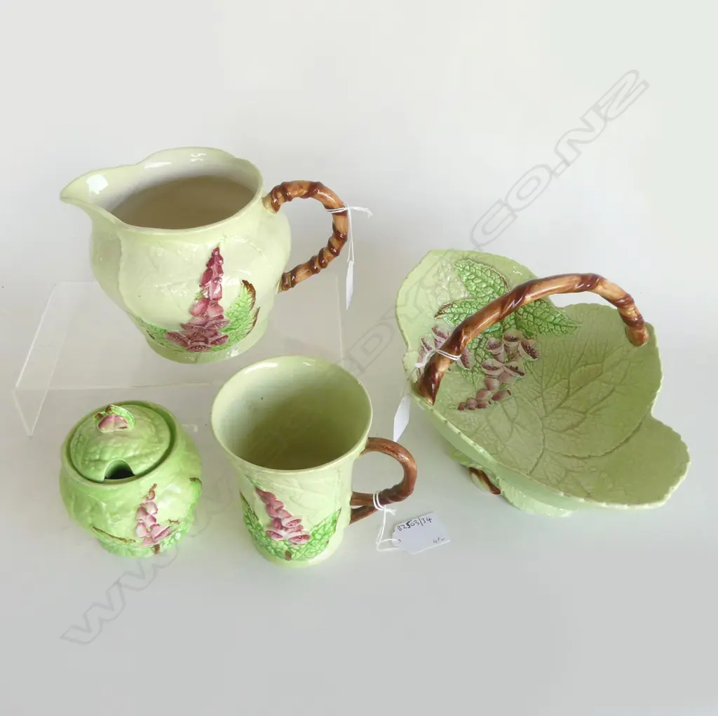 4PC GREEN HOLLYHOCK PAT CARLTONWARE CHINA BASKET DISH L250MM JUG H120MM MUG & LIDDED HONEY POT Image 1++