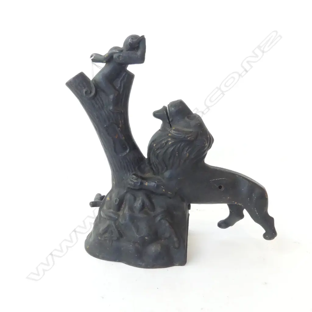 ORIGINAL KYSER & REX USA CAST IRON MECHANICAL LION & MONKEY BANK A/F, L.200MM H.220MM Image 1++
