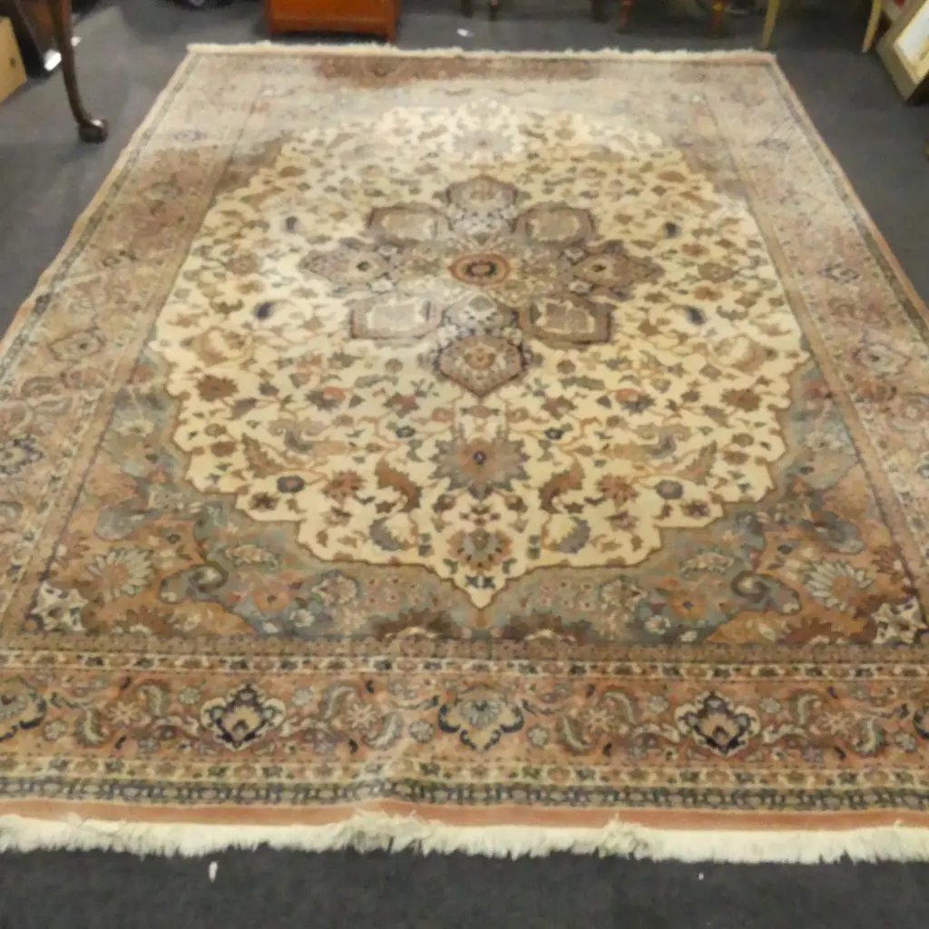 LG MACHINE KNOTTED PURE WOOL BELGIAN RUG 2500x3400mm Image 1++