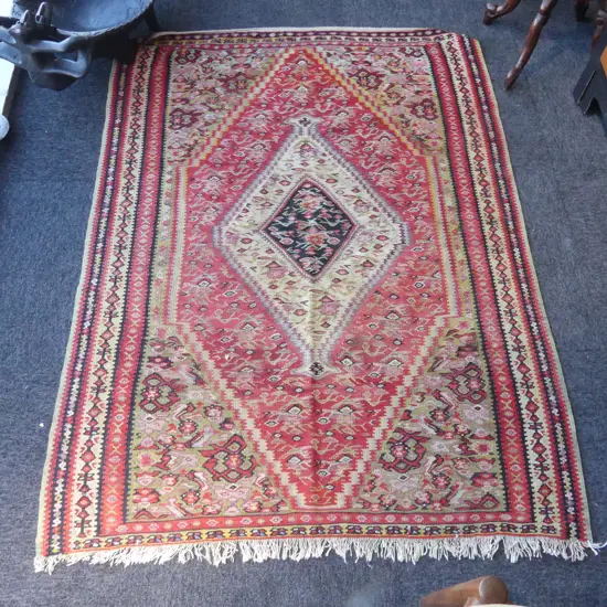 (24) QUALITY SEMI ANTIQUE KELIM RUG geometric stepped lge diamond medallion 1400 x 1040mm.