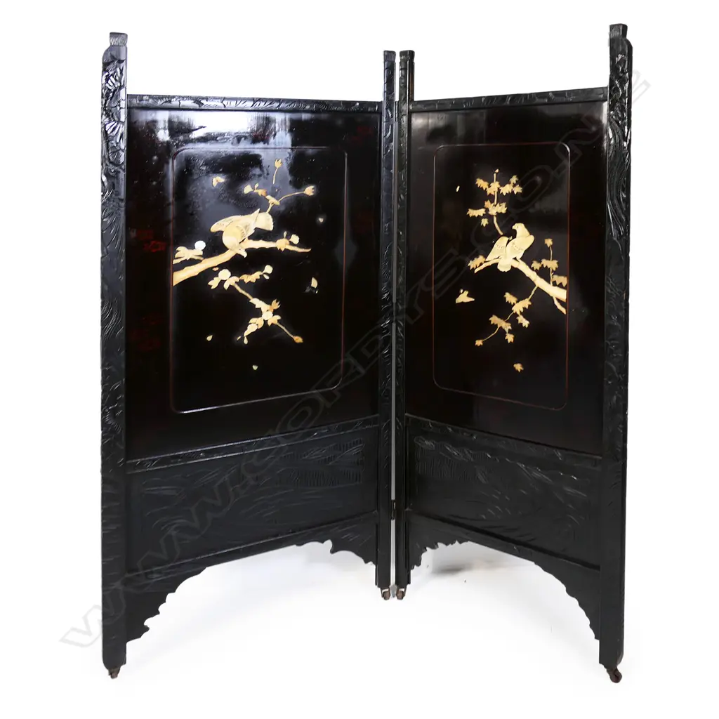 ORIENTAL 2 PANEL LACQUERED SCREEN w. BONE DECORATION H.1650mm (faulted) Image 1++