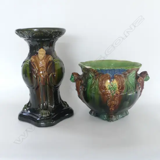 EARLY 20thC ROSEVILLE MAJOLICA ART NOUVEAU JARDINERE ON STAND H.695mm (RIM CHIPPED)