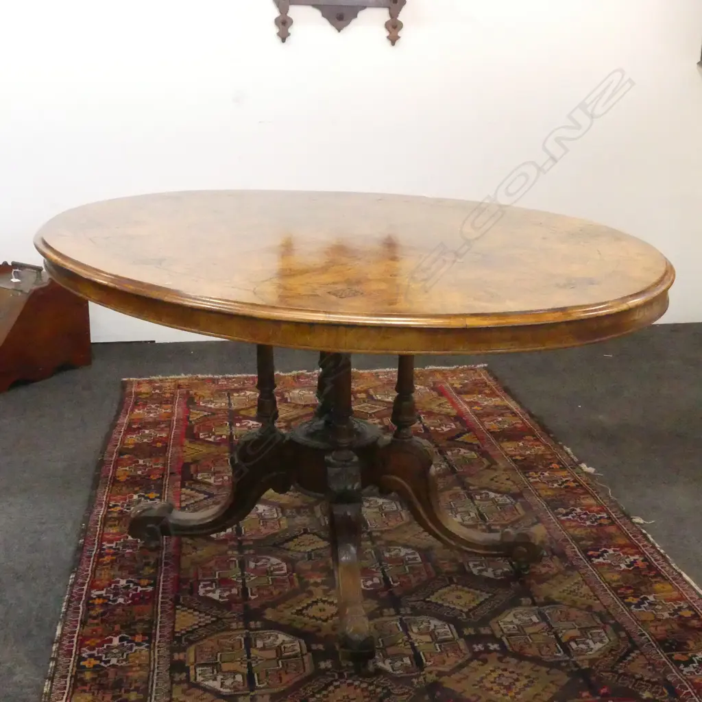 VICTORIAN INLAID WALNUT LOO TABLE, DIA.1130mm Image 1++