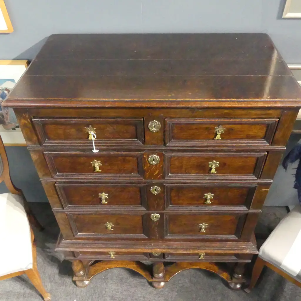 LATE 19th EARLY 20thC WILLIAM & MARY STYLE 2 PART OAK CHEST ON STAND 990x550x1290mm Image 1++