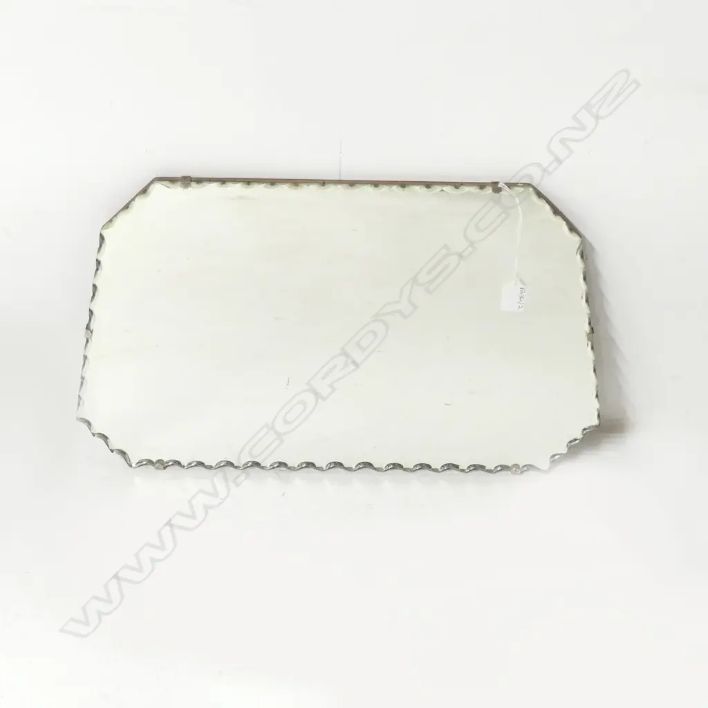 VINTAGE BEVELLED MIRROR 335x555mm Image 1++