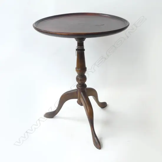 SMALL MAHOGANY WINE TABLE, H.500mm