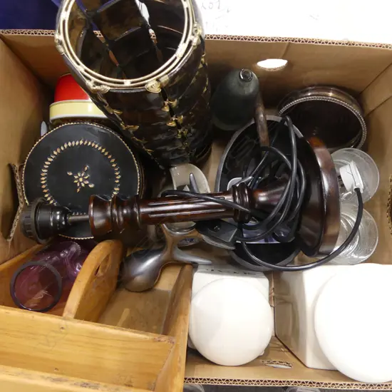 ASST. ITEMS; 2 LIDDED KITCHEN CONTAINERS, WOODEN CUTLERY CARRY TRAY, GLASS VASES, LAMP, ETC