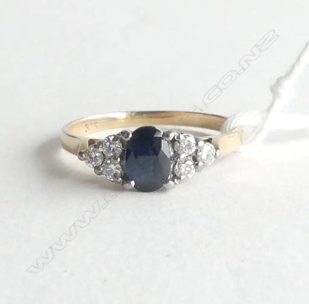 9CT SAPPHIRE & DIAMOND RING  SIZE L 1.5gms Image 1++